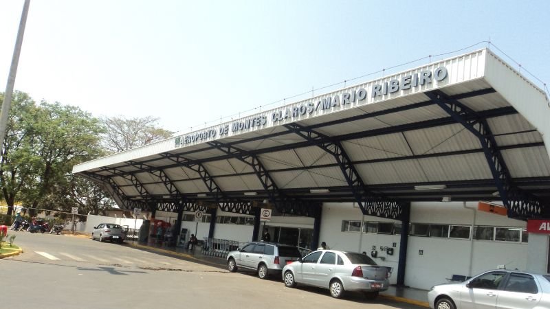 Montes Claros–Mário Ribeiro Airport